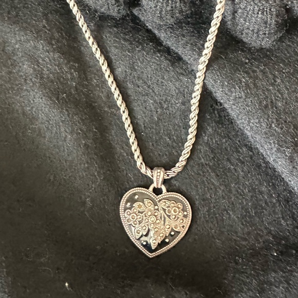 Brighton Silver Heart Necklace - Black and Silver w/Crystals -Reversible- 16-18" - Picture 1 of 6